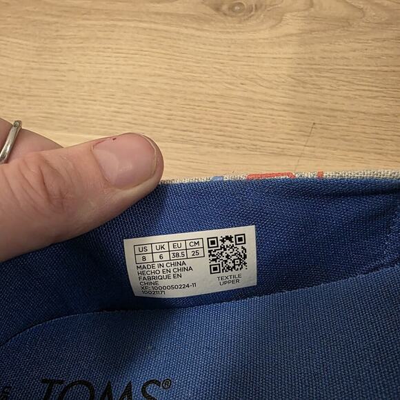 Toms Gray Red Blue Alpargata Cloudbound Glow In The Dark Patriotic Flats Size 8 - Picture 10 of 10